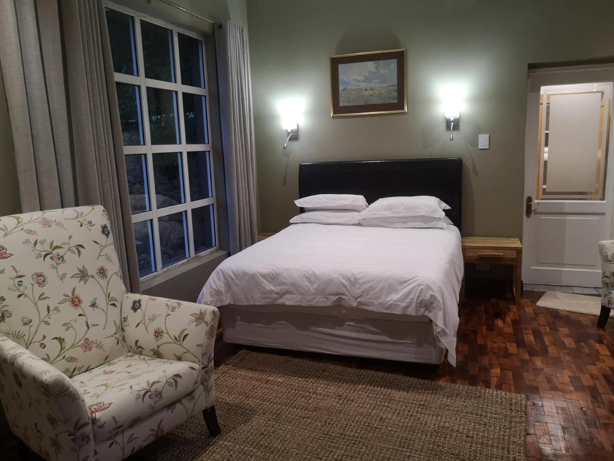 Metsing At Harties Hotel Hartbeespoort Buitenkant foto