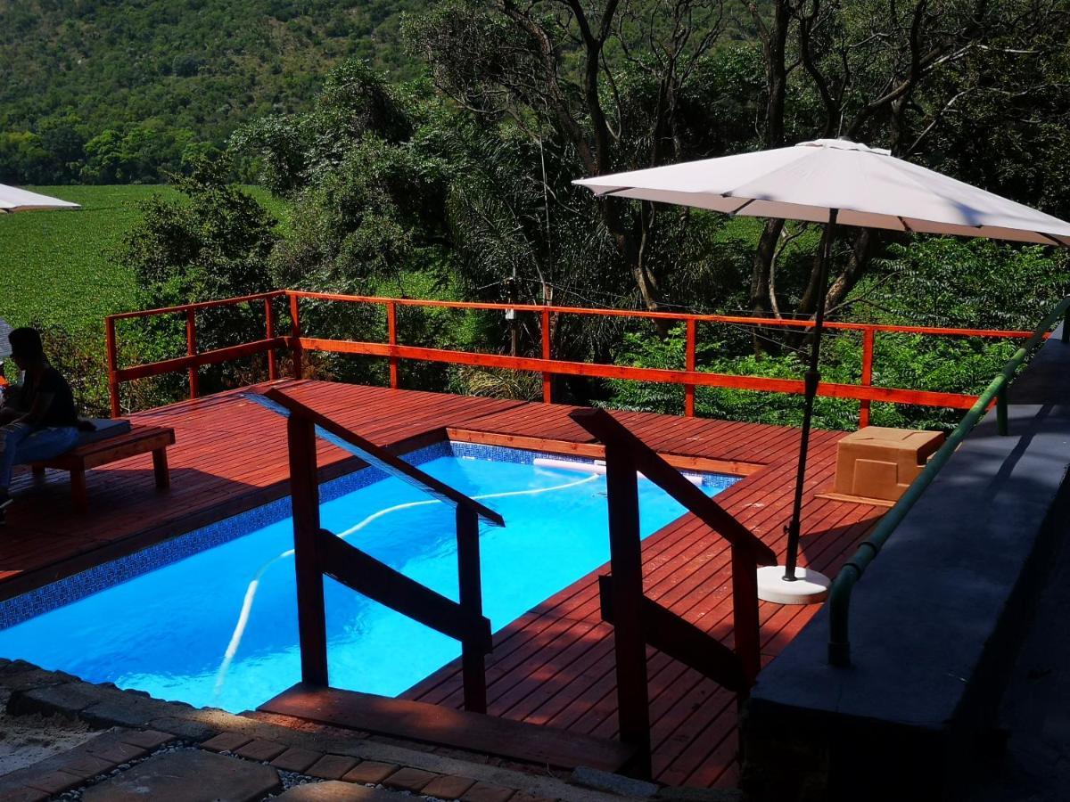 Metsing At Harties Hotel Hartbeespoort Buitenkant foto