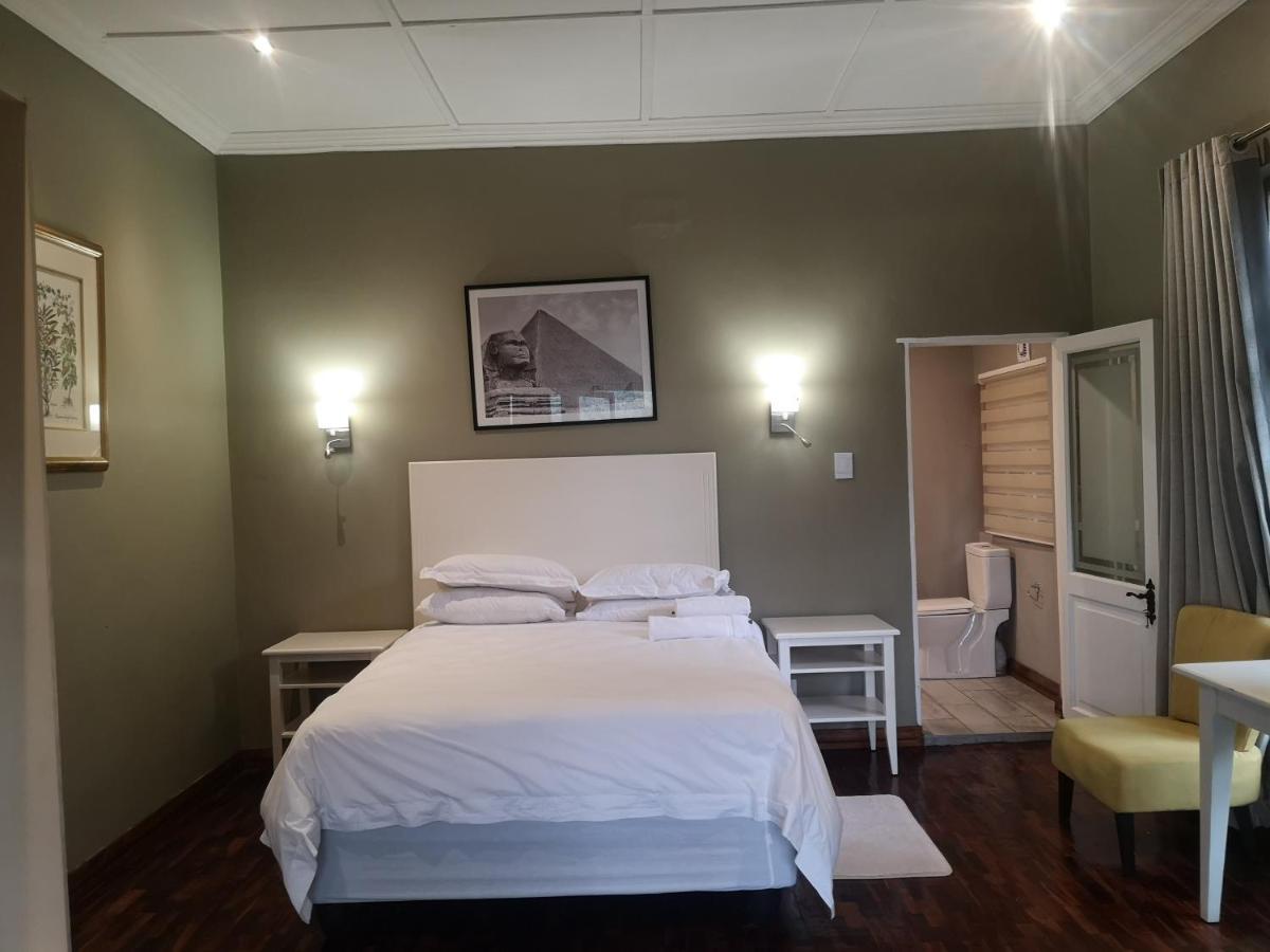 Metsing At Harties Hotel Hartbeespoort Buitenkant foto