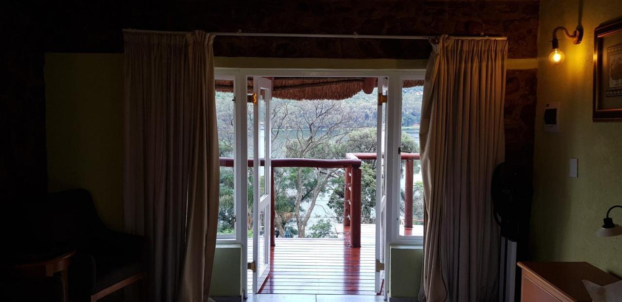 Metsing At Harties Hotel Hartbeespoort Buitenkant foto